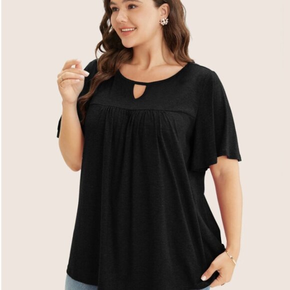 BloomChic Plus Size Ruffle Sleeve Keyhole T-shirt - Picture 2 of 5